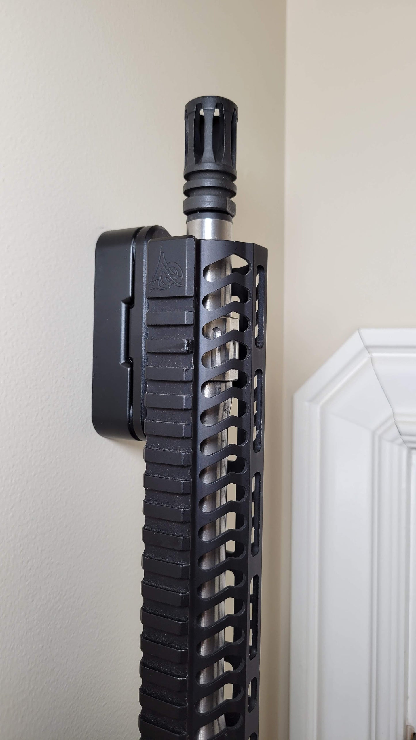 Magnetic Weapon Mount for M-Lok Rail (Male)